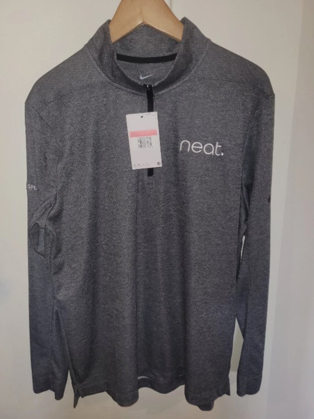 NWT Nike Jacket Men Gray 1/2 Zip Golf Outdoor Cover Up Company Logo Branded Sz L